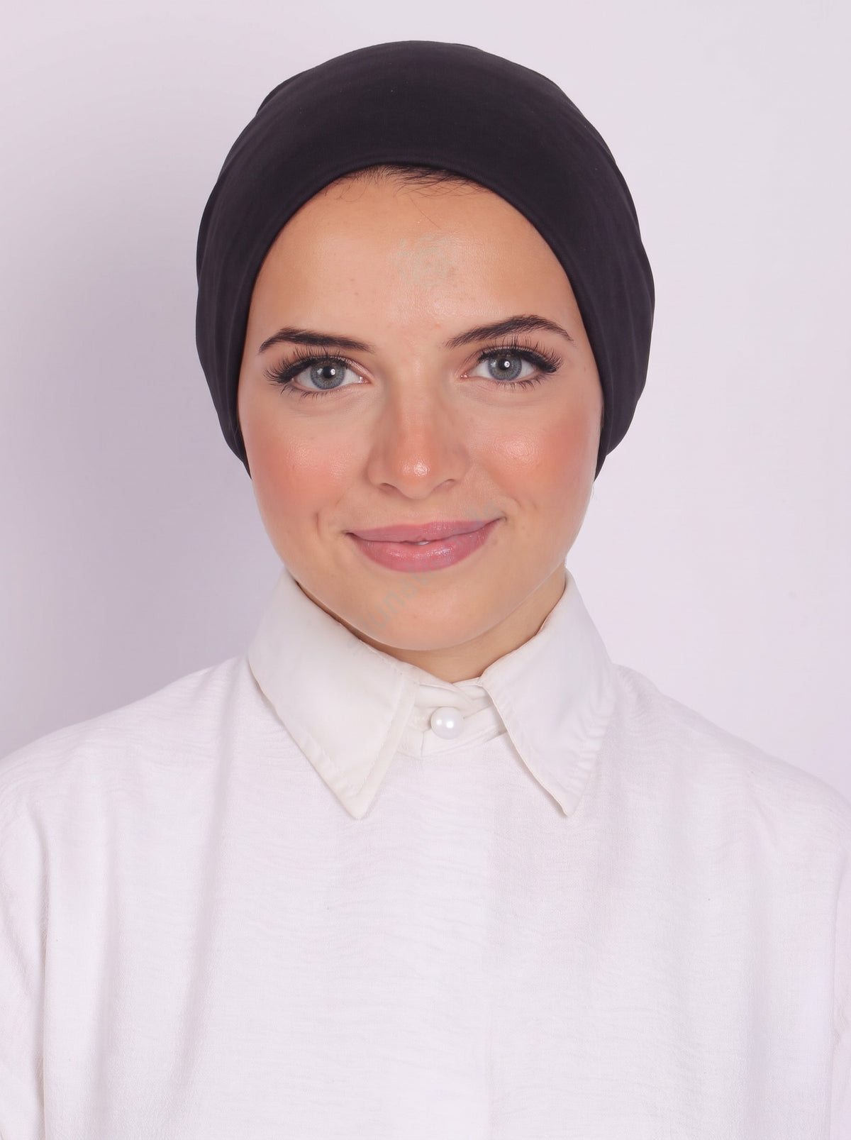 Seamless Bonnet - Black