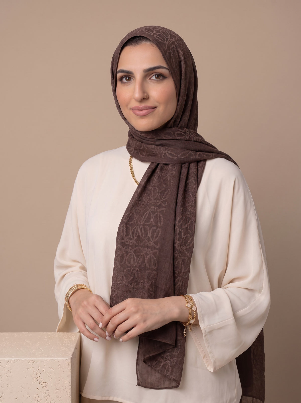 Anagram Weave Kuwaiti Scarf in Brown #Color_Brown