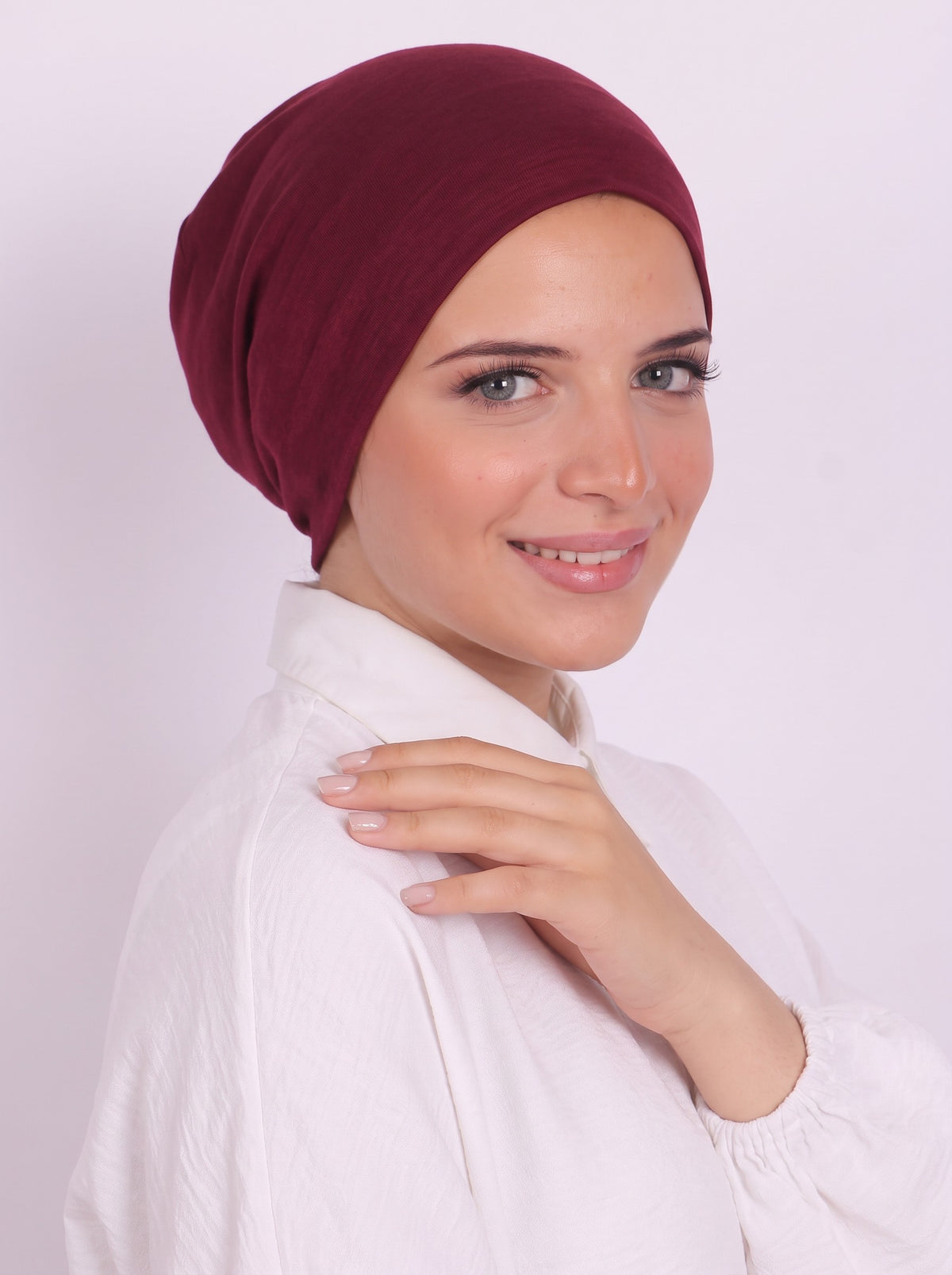 Seamless Bonnet - Burgundy