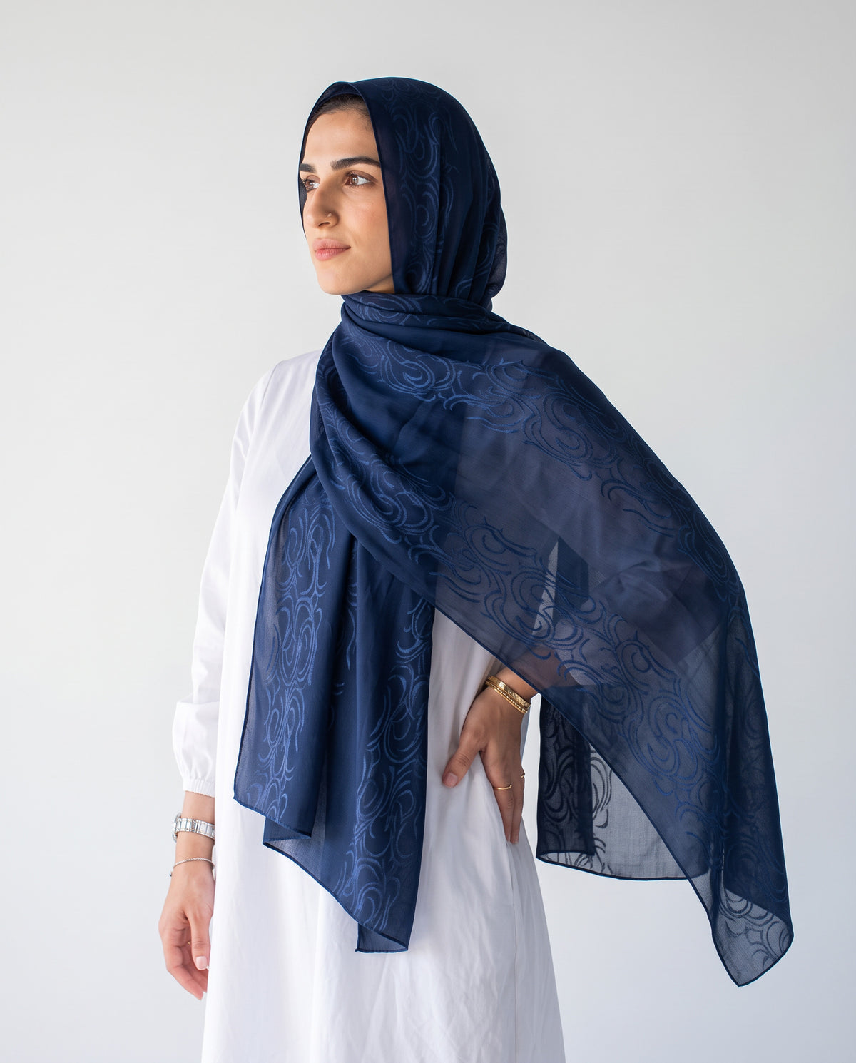Filigree Kuwaiti Scarf - Navy
