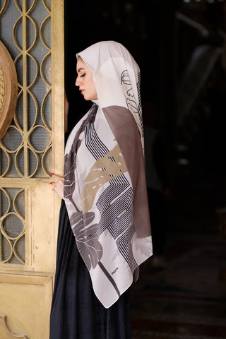 Bayn El Khotoot
