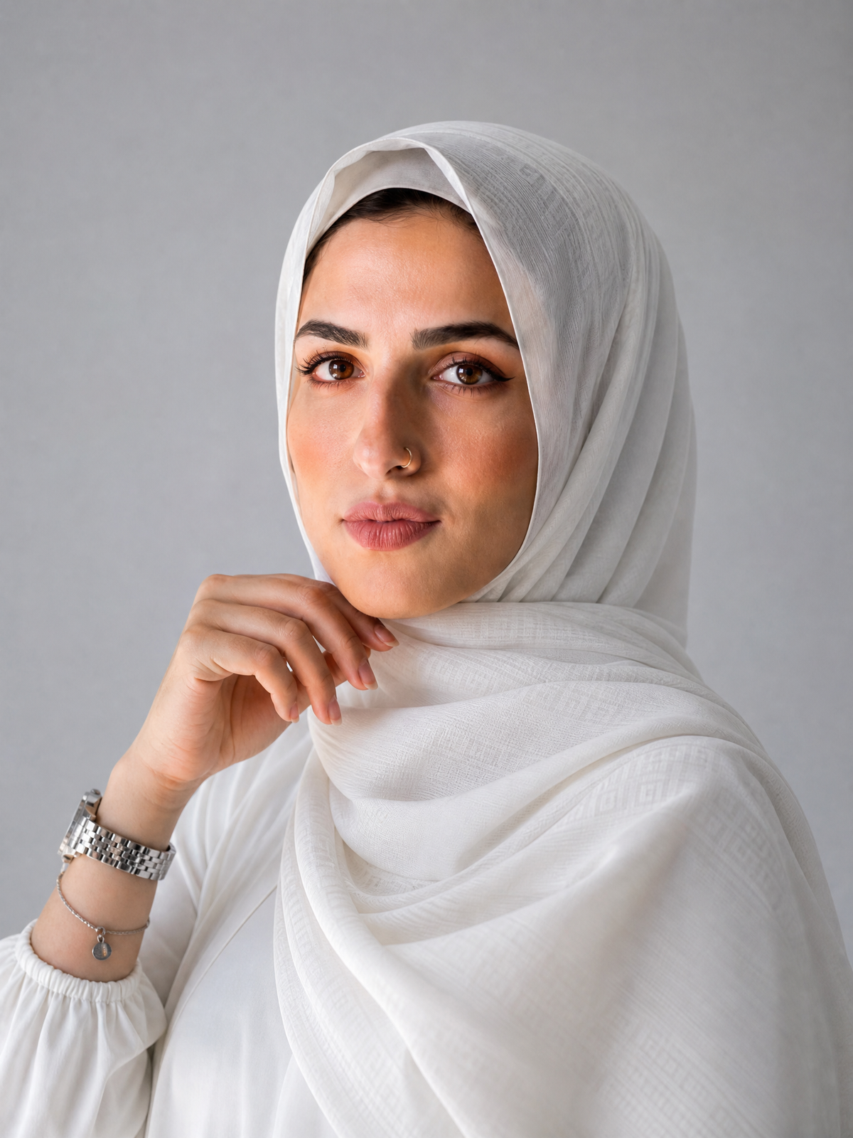 Athena Key Kuwaiti scarf in Off White with Greek key jacquard stripe design #Color_Off White