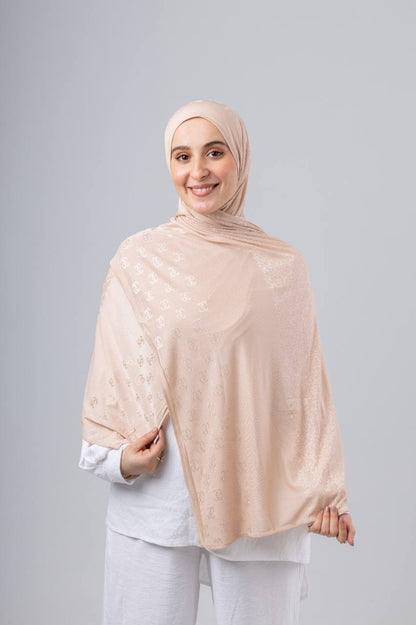 C Jacquard Kuwaiti Scarf in Beige #Color_Beige