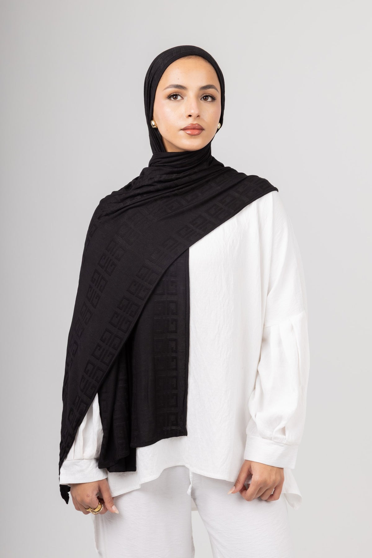 Maze Kuwaiti Scarf in Black #Color_Black