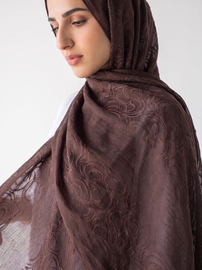 Filigree Kuwaiti Scarf in Brown #Color_Brown