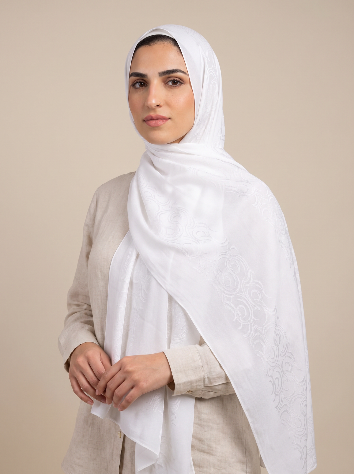 Filigree Kuwaiti Scarf in Off White #Color_Off White