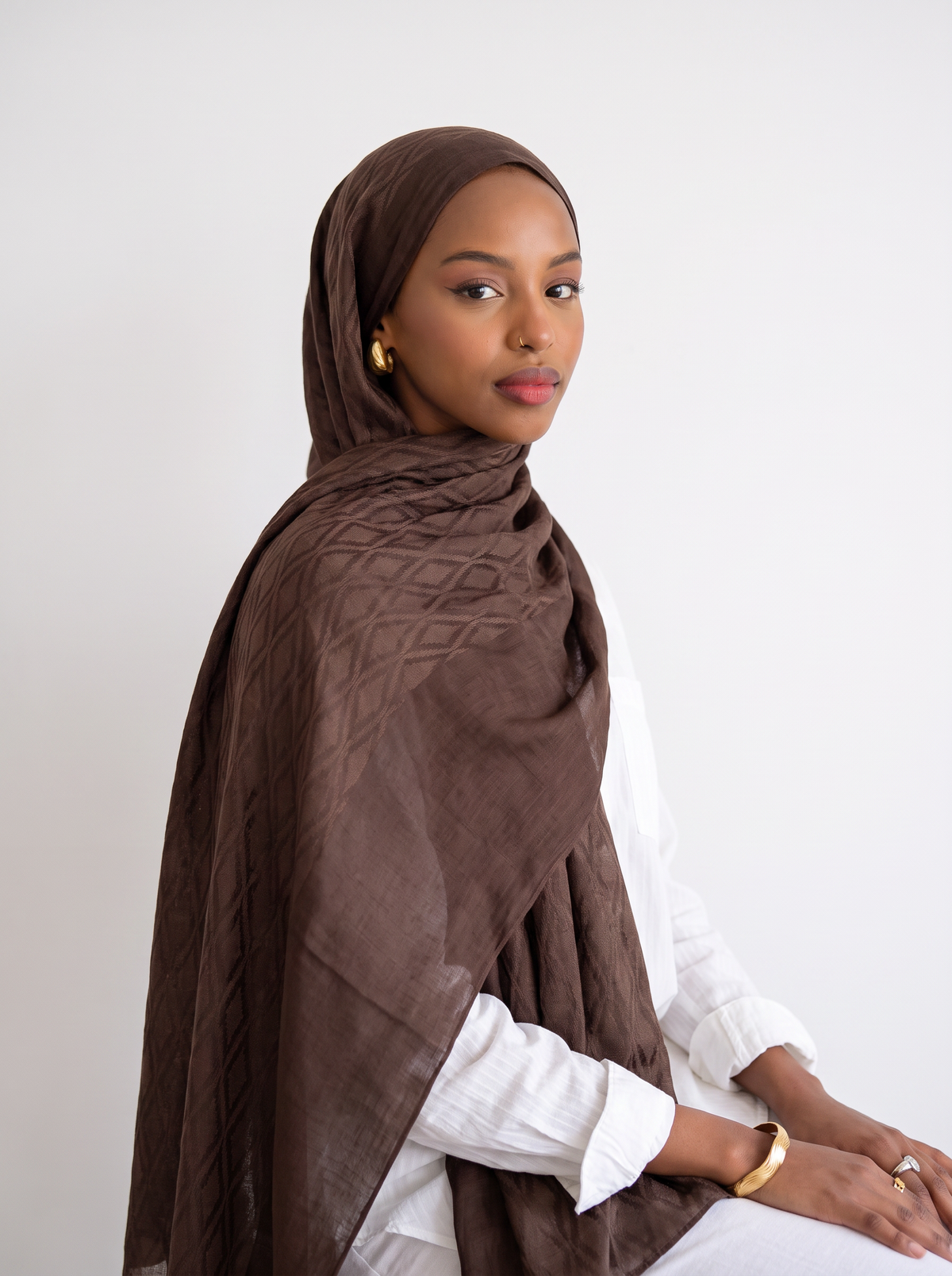 Samarkand Kuwaiti Scarf in Brown #Color_Brown
