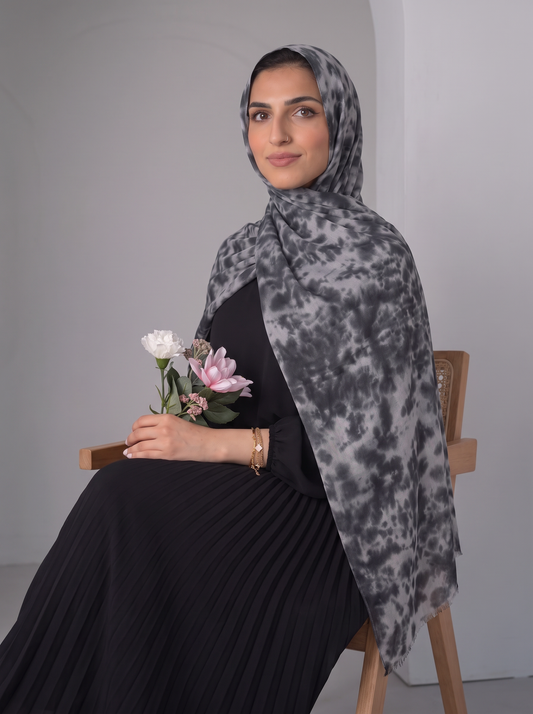 Storm Cloud Sponge Scarf