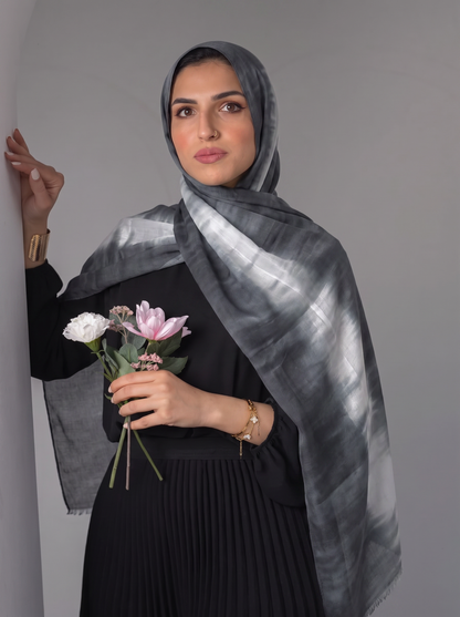 Storm Fold Sponge Scarf