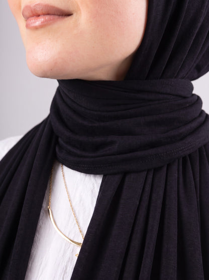 Jel Scarf in Black #Color_Black