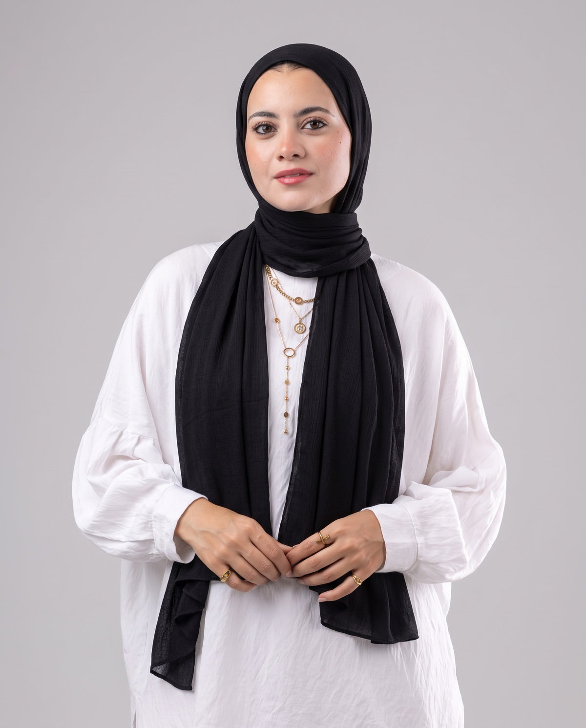 Lulua Scarf and Bandana Set in Black #Color_Black