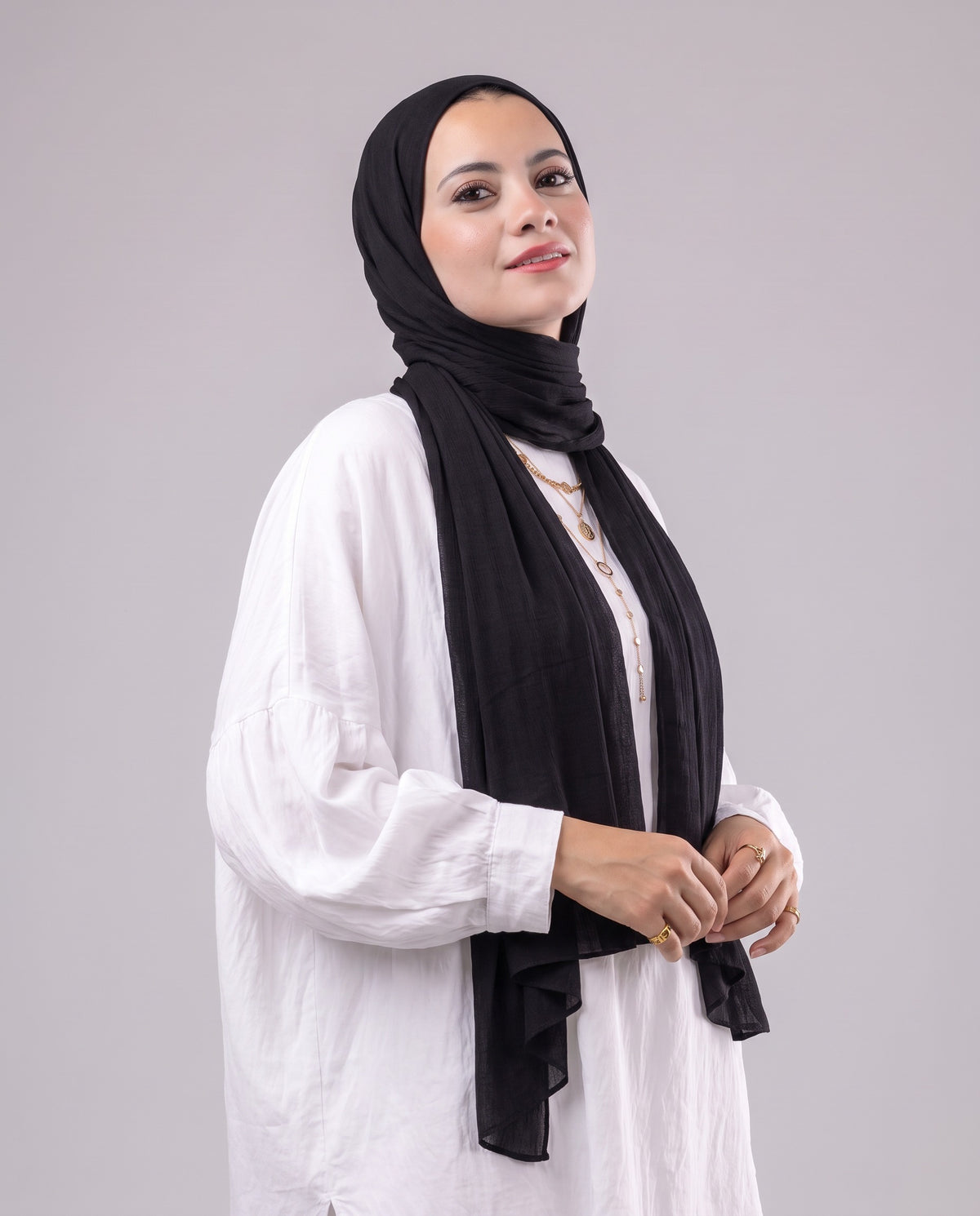 Lulua Scarf and Bandana Set in Black #Color_Black