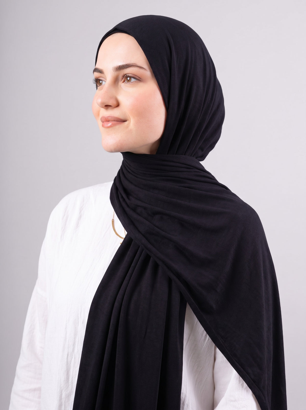 Jel Scarf in Black #Color_Black