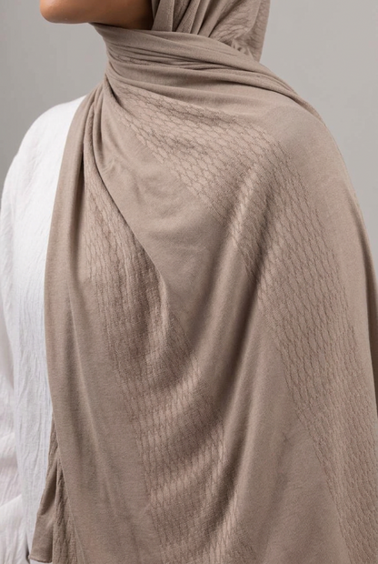 Desert Scale Kuwaiti Scarf - Taupe