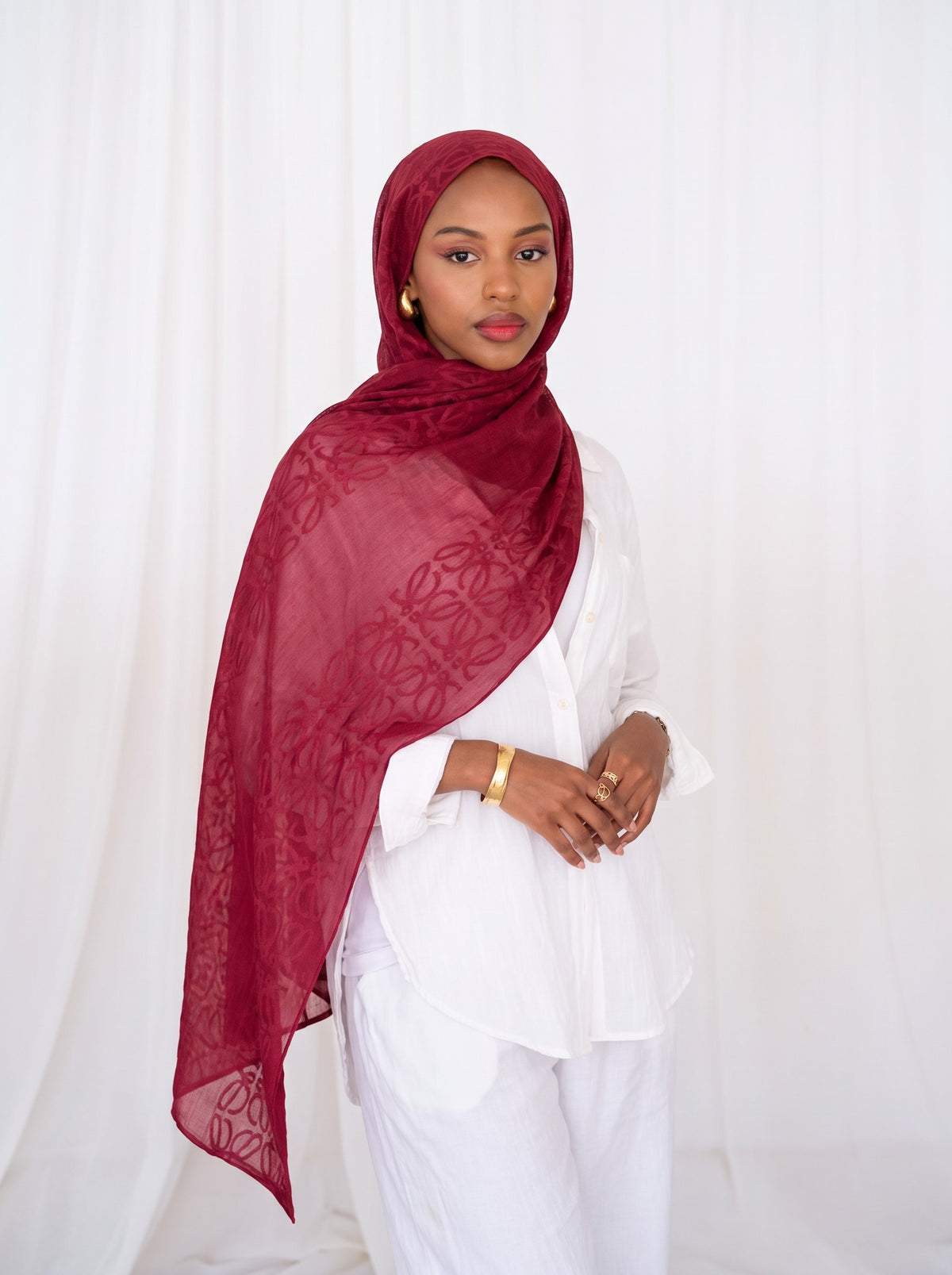 Anagram Weave Kuwaiti Scarf in Burgundy #Color_Burgundy