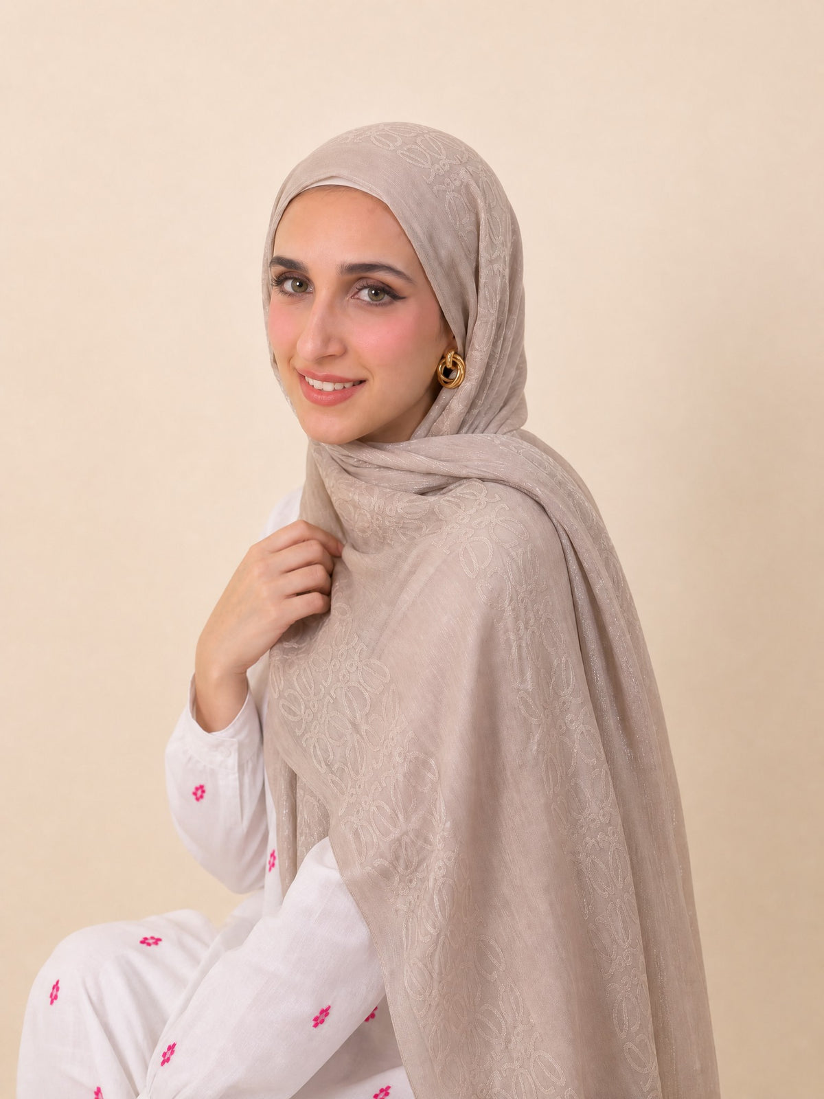 Anagram Weave Kuwaiti Scarf in Cafe #Color_Cafe