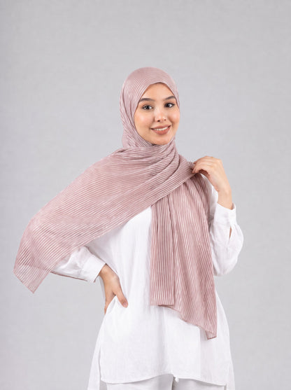 Mirage Pleat Kuwaiti Scarf in Cashmere #Color_Cashmere