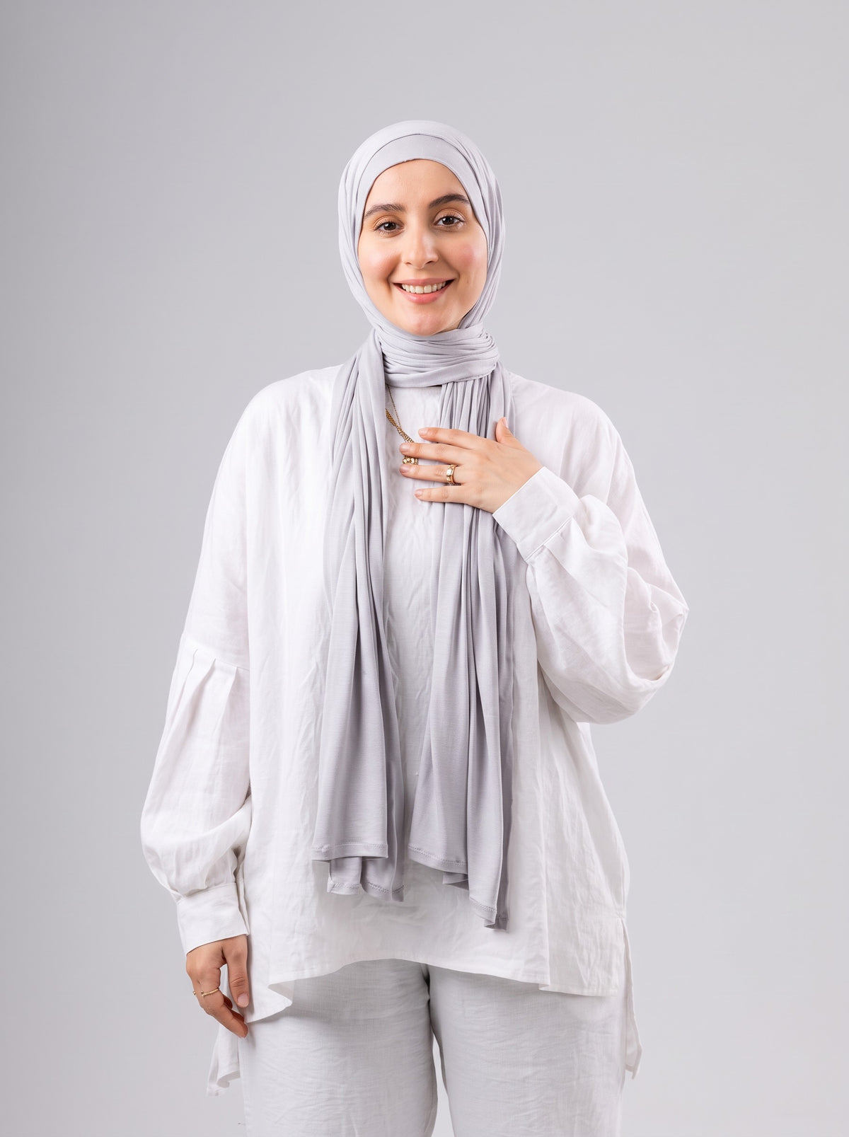 Jel Scarf and Bonnet Set in Grey #Color_Grey