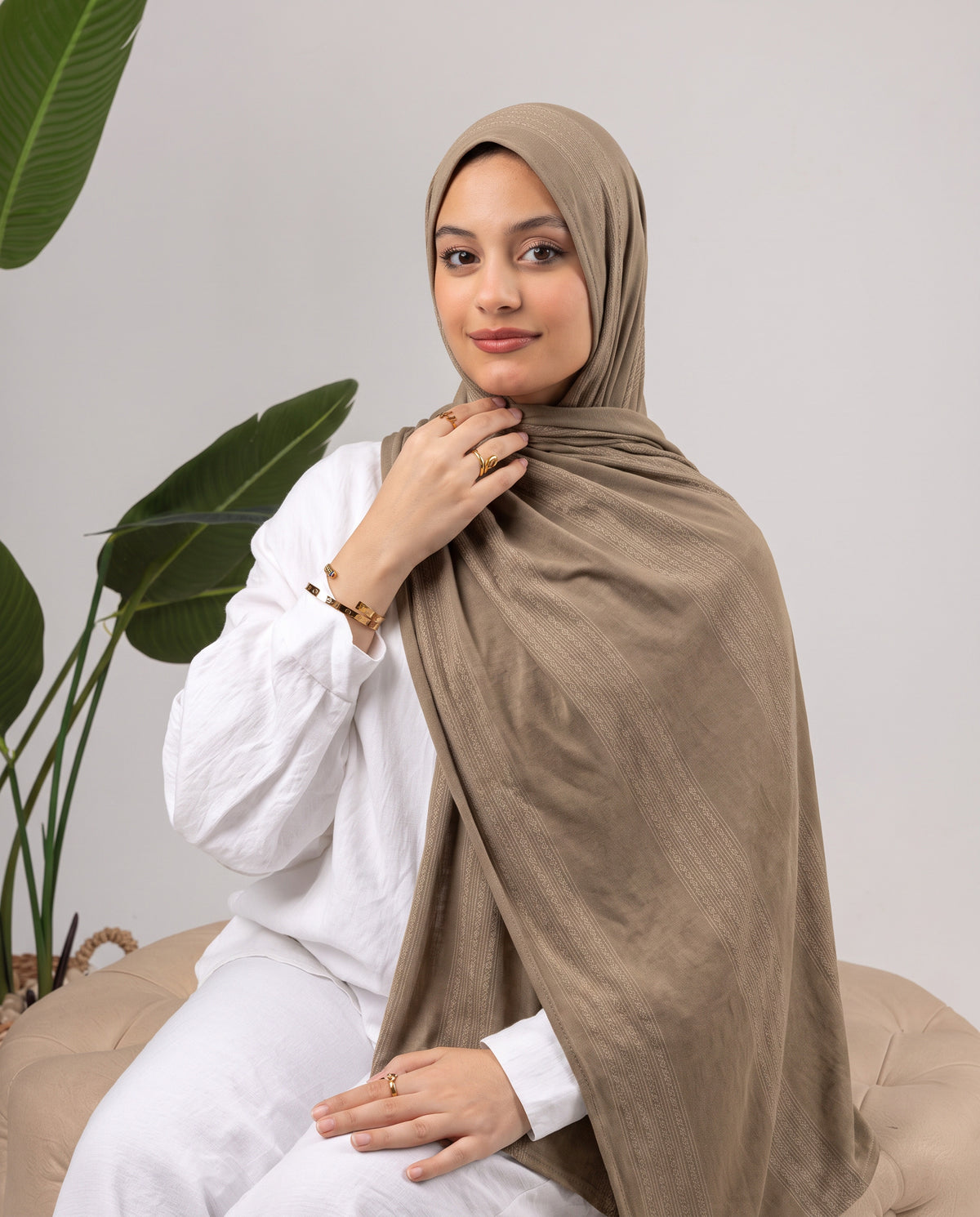Diamond Stripe Kuwaiti Scarf - Coffee