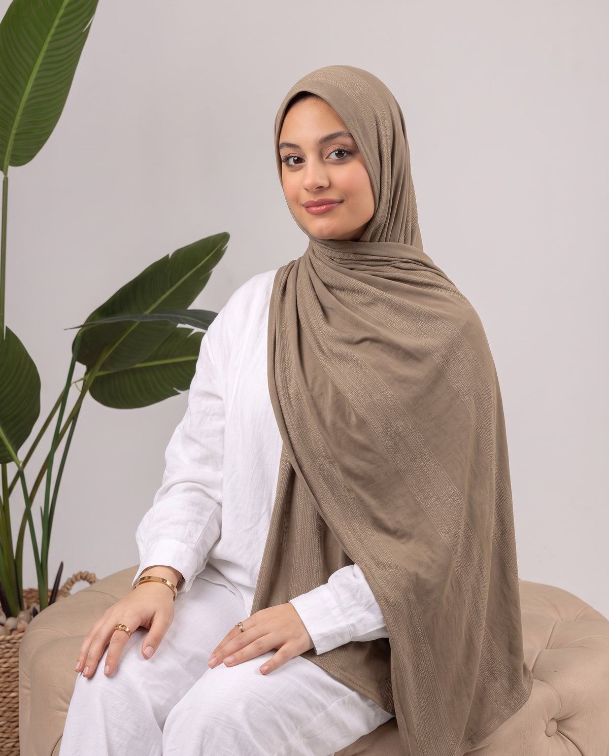 Diamond Stripe Kuwaiti Scarf - Coffee