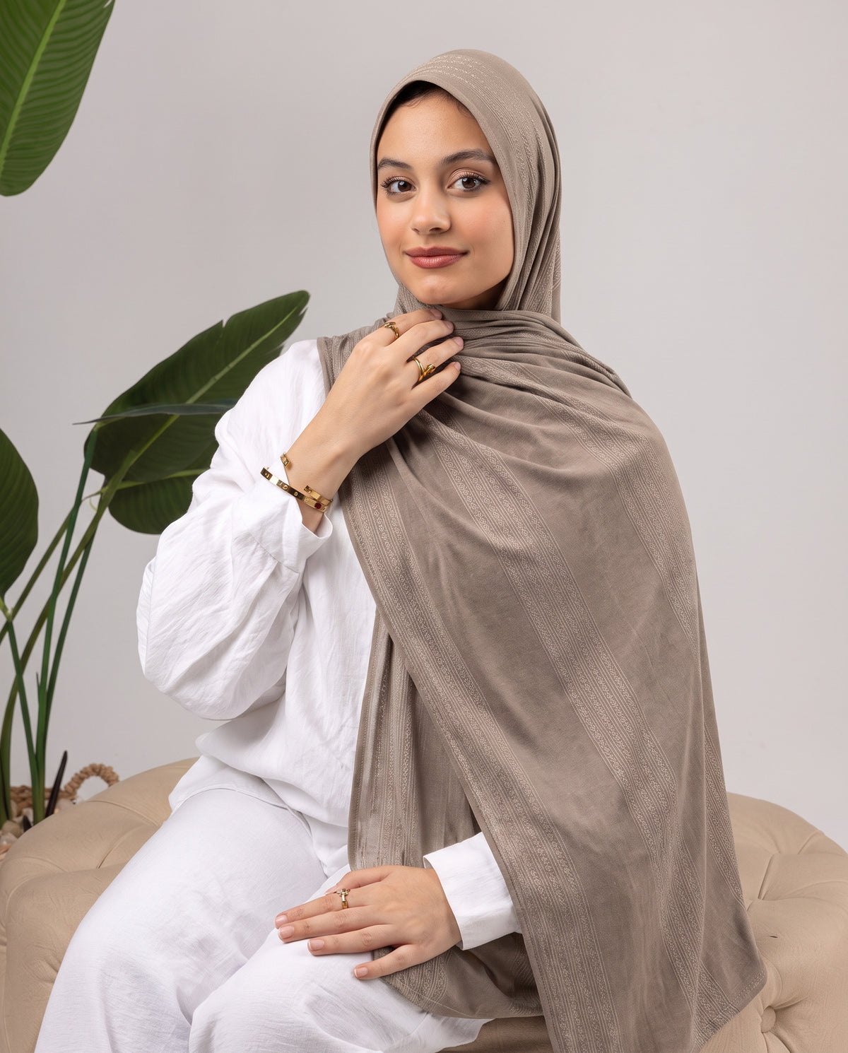 Diamond Stripe Kuwaiti Scarf - Taupe