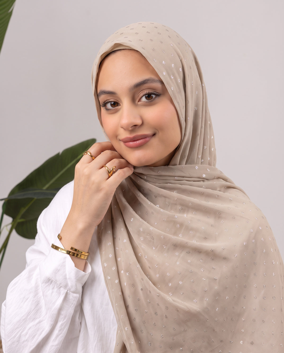 Dots Devore Kuwaiti Scarf - Beige