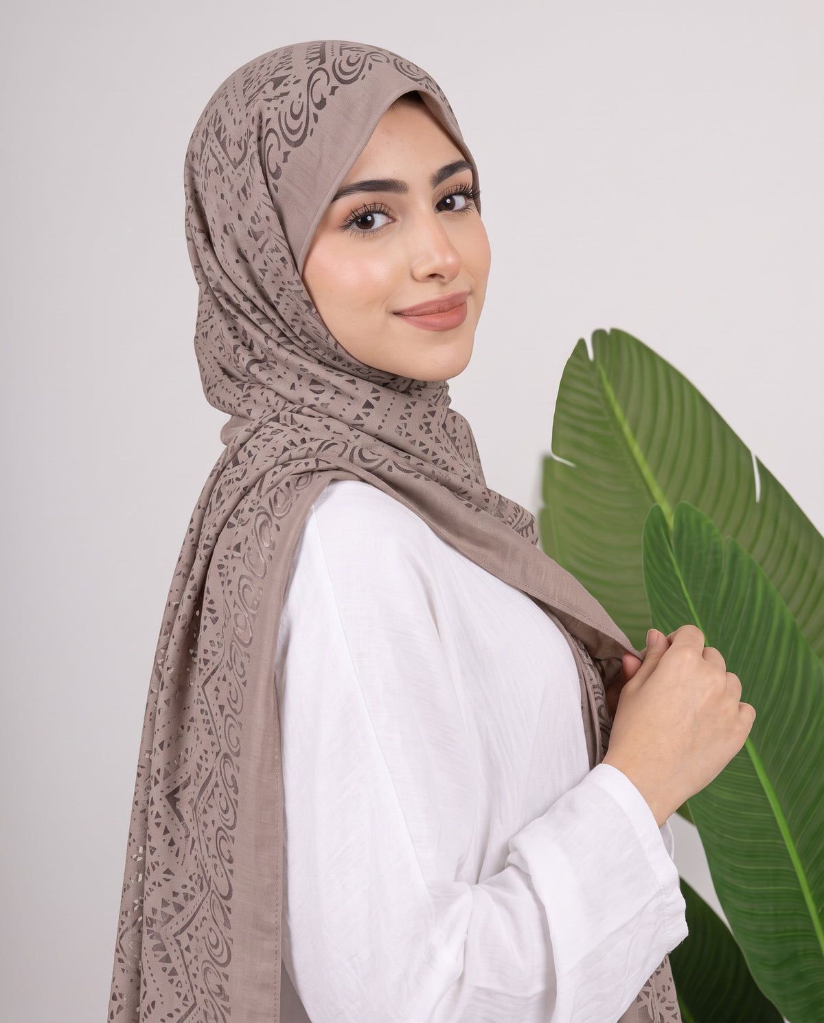 Atlas Devore Kuwaiti Scarf - Taupe Beige