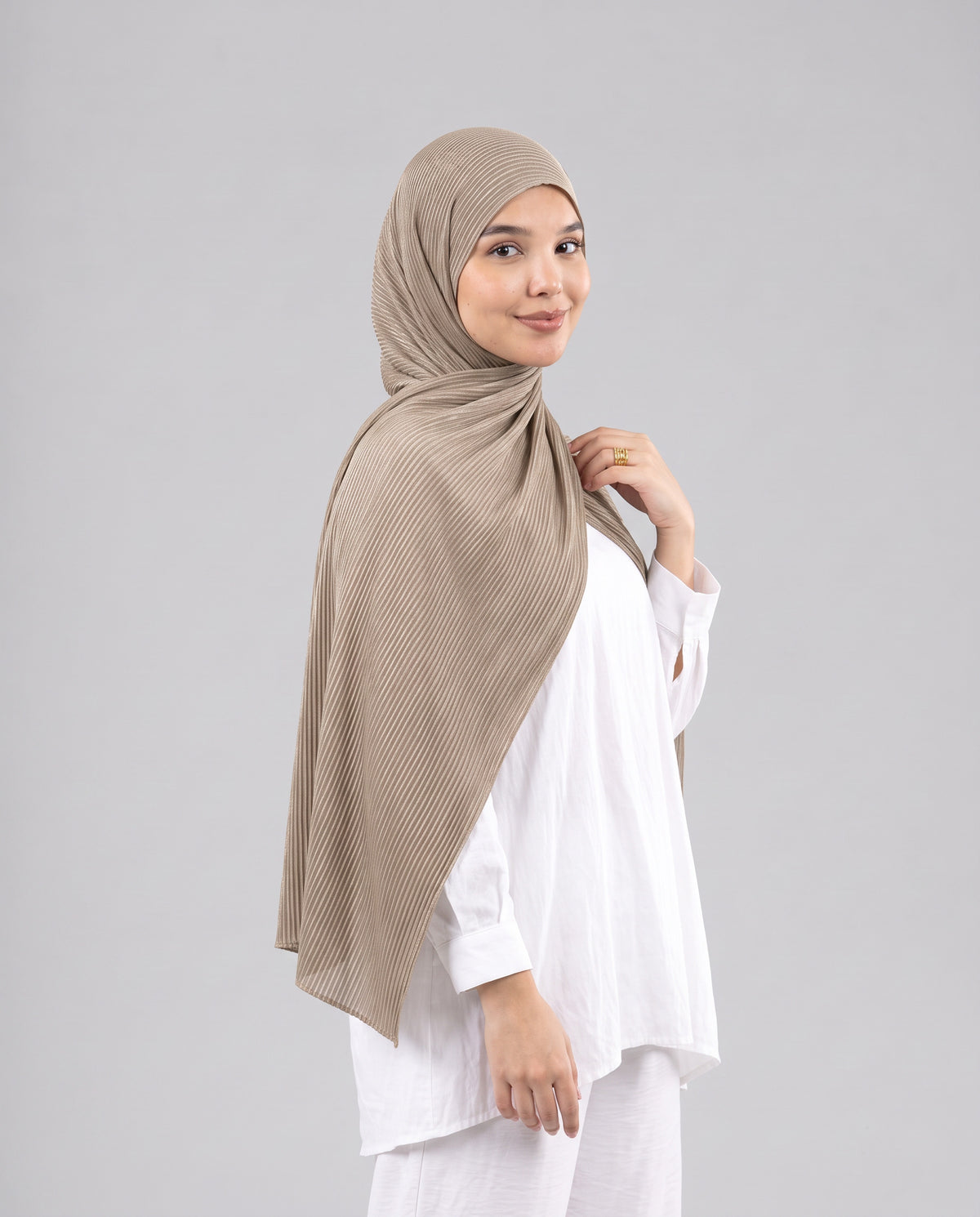 Mirage Pleat Kuwaiti Scarf - Caramel