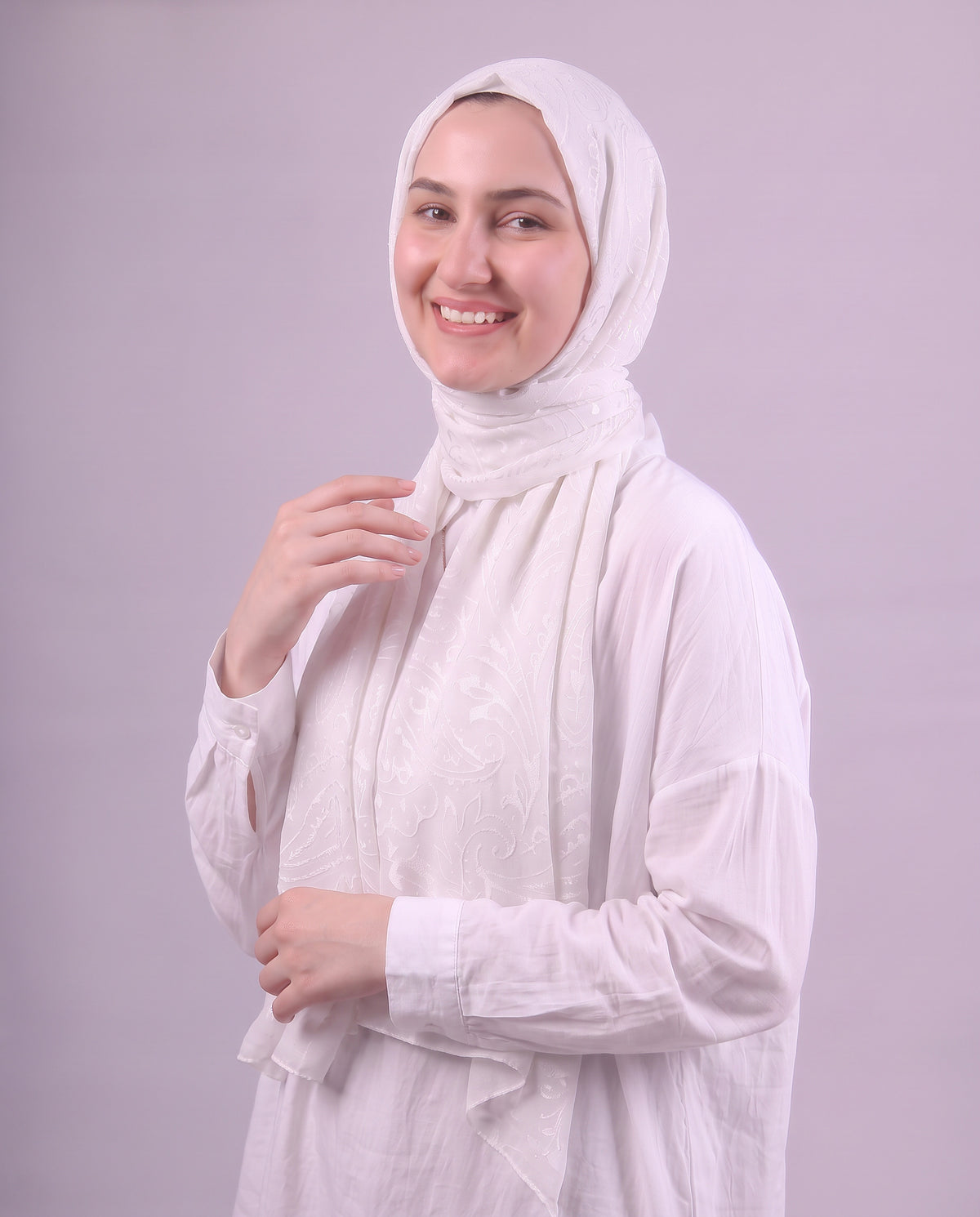 Robean Devore Scarf - White