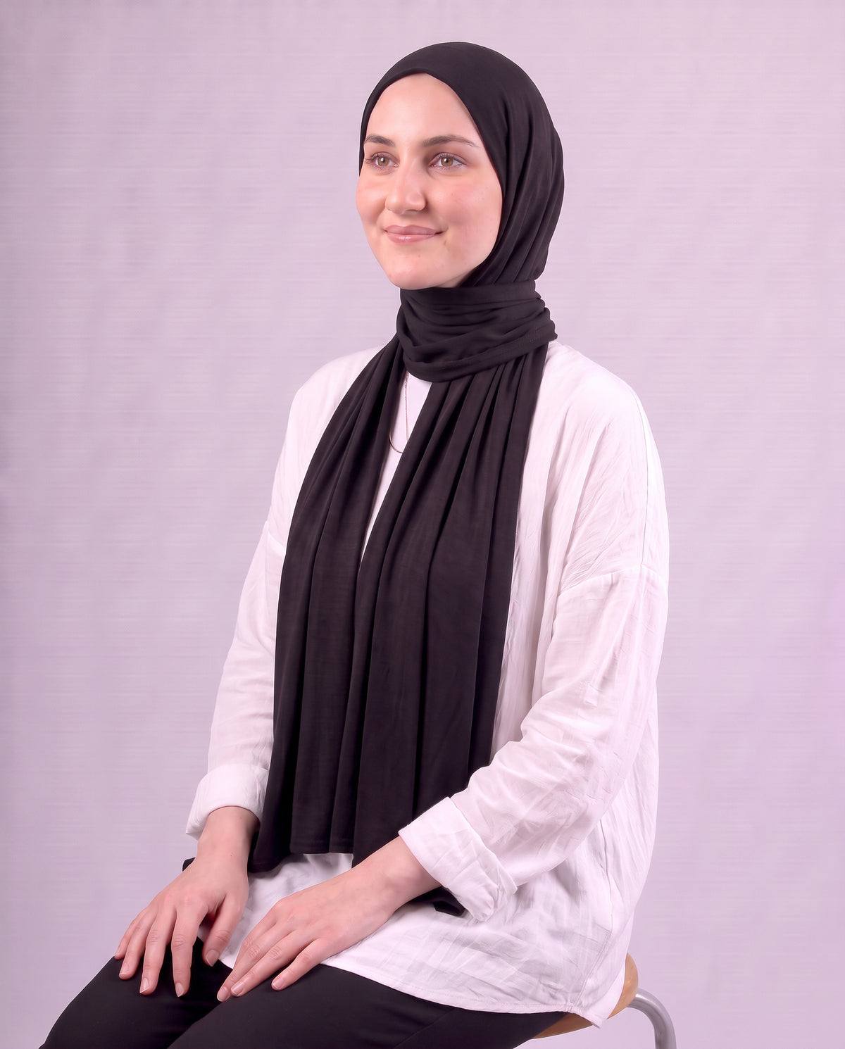 Plain Kuwaiti Scarf - Black