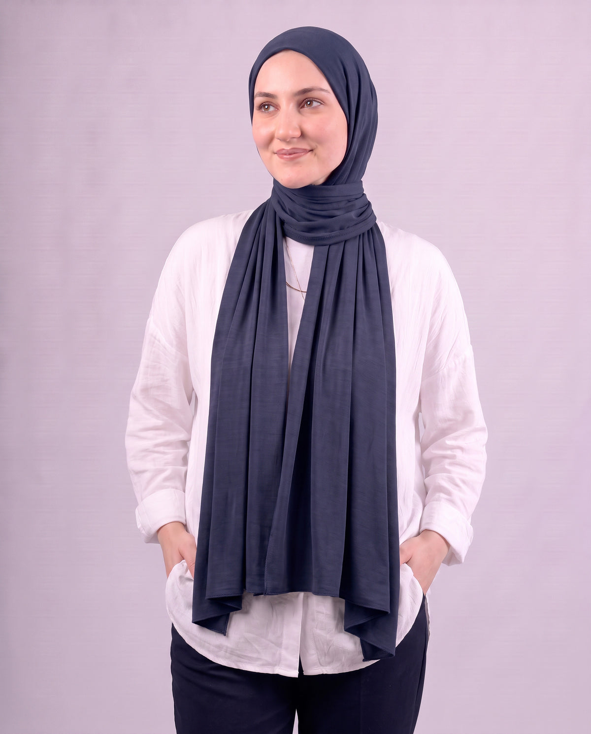 Plain Kuwaiti Scarf - Navy