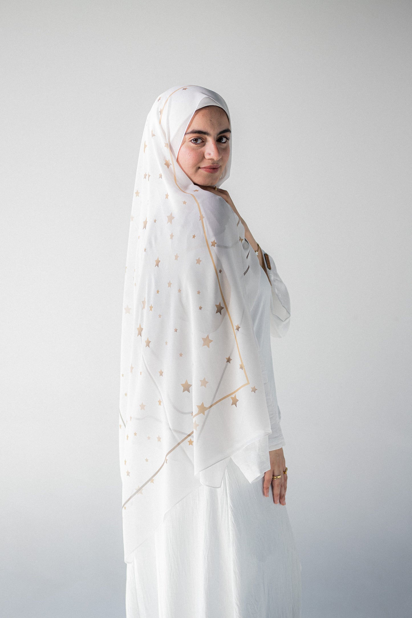 نجوم السماء