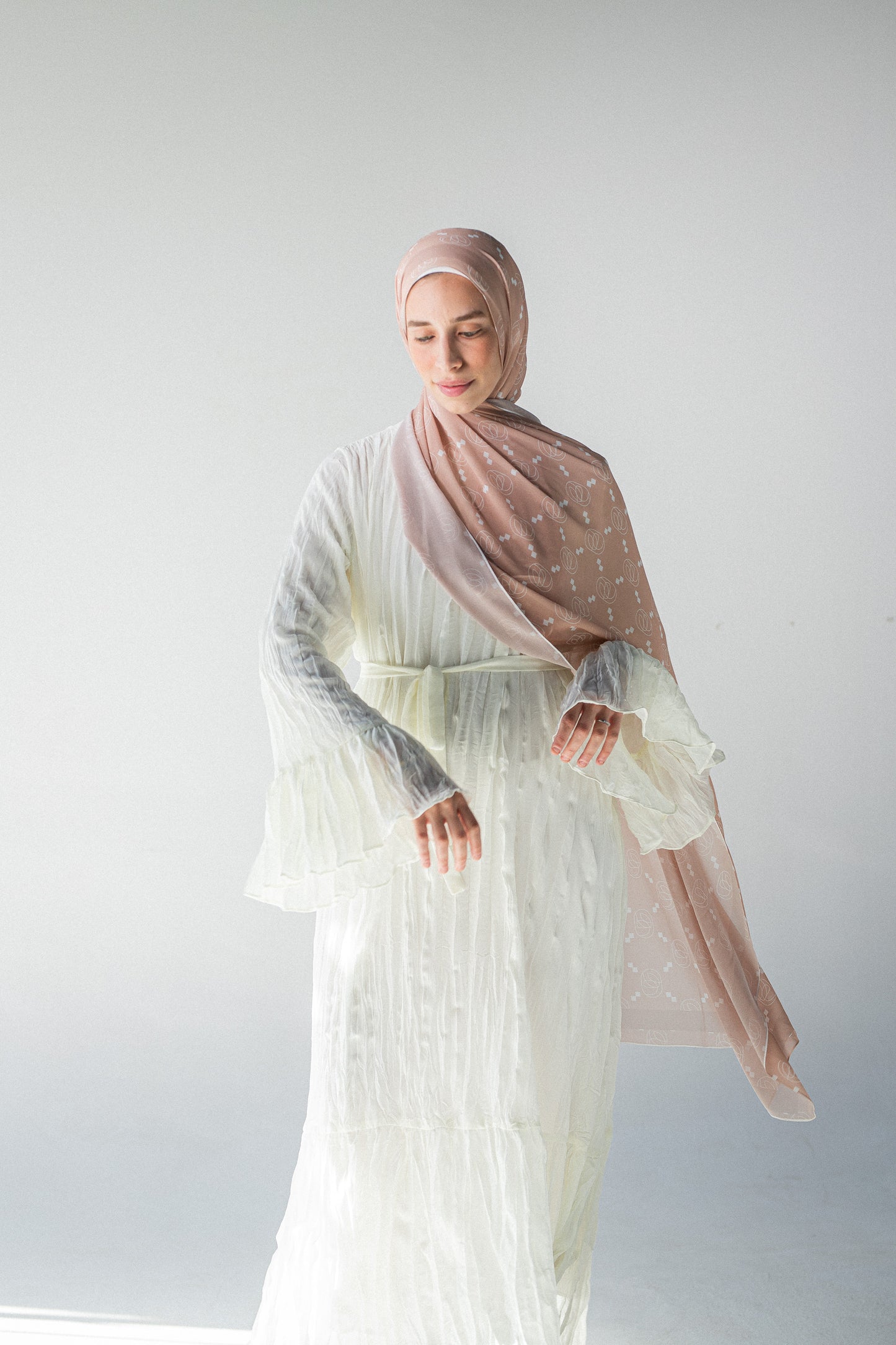 مونوغرام باستيل بيج